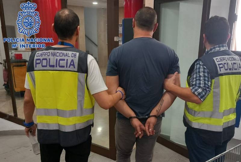 Fraudster arrested in Spain for scamming tourists with fake holiday lets