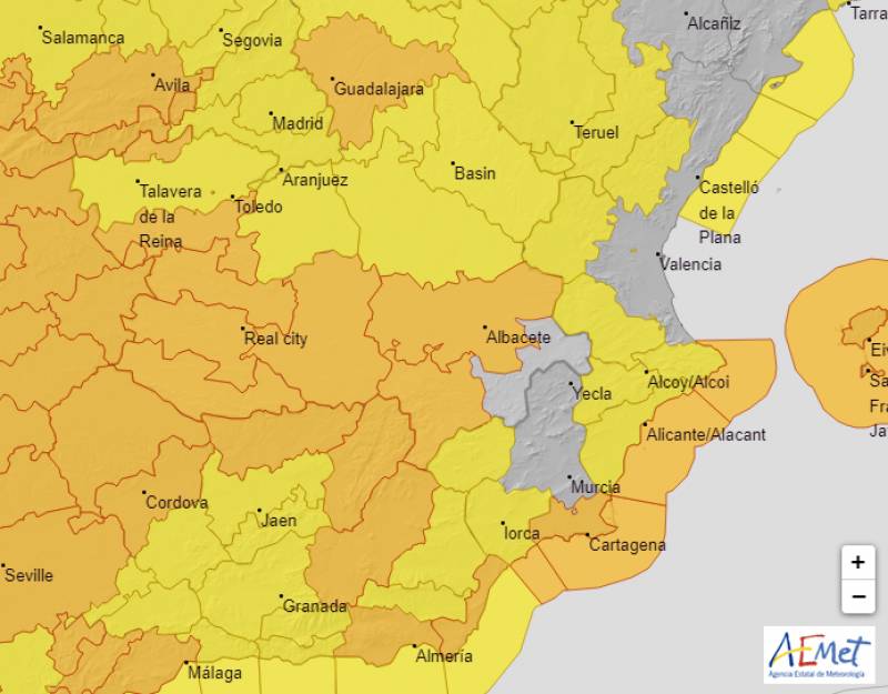 Orange alert for gale-force winds and stormy seas: Alicante weather forecast Oct 19-22