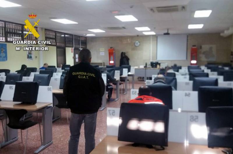 Lorca man caught using NIE of another person to take his driving theory test