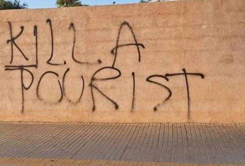 Graffiti urging locals to kill tourists sparks outrage in Mallorca