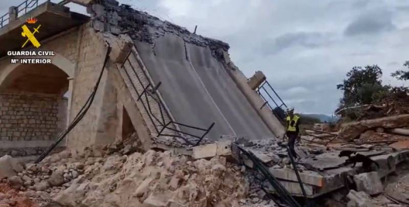 Valencia flood miracles: Woman rescued from her car after 3 days