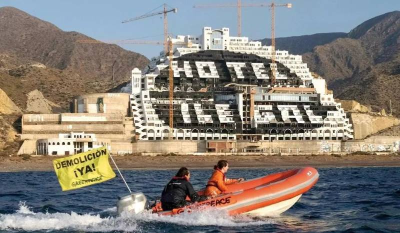 Almería's illegal Hotel Algarrobico to be demolished by this summer