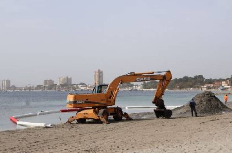 San Pedro starts preparing its beaches ready for summer