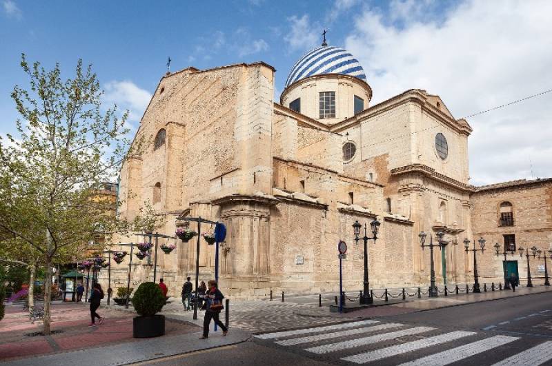 July 12 Blue and White: Free visit to the iconic Basilica in Yecla