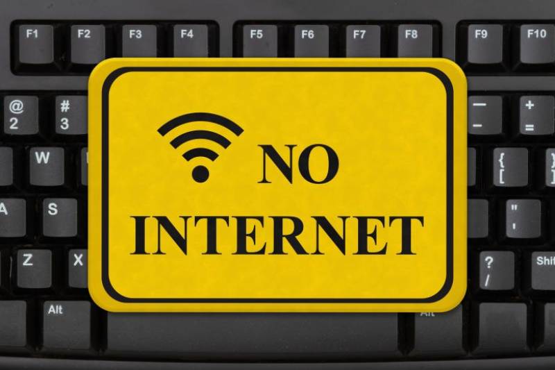Cut to internet coming at Condado de Alhama
