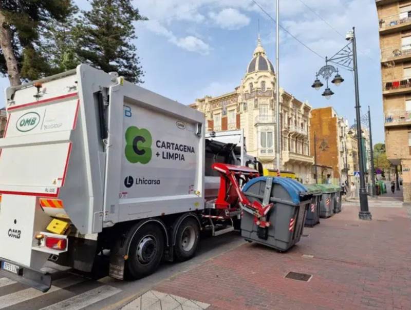 Homeless man crushed to death by rubbish truck in Cartagena
