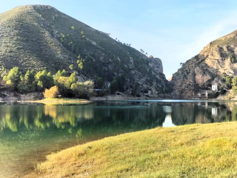 Segura water reserves fall below half capacity as autumn begins
