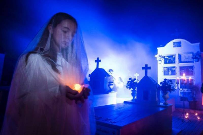 October 25 Spectacular open-air performance of Don Juan Tenorio in the cemetery of San Javier